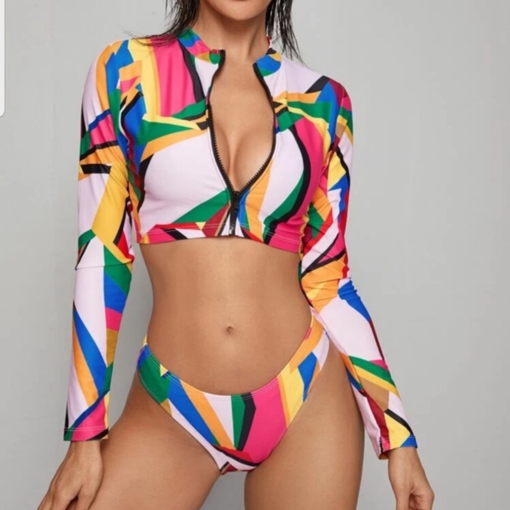 Long sleeve bikini swimsuit